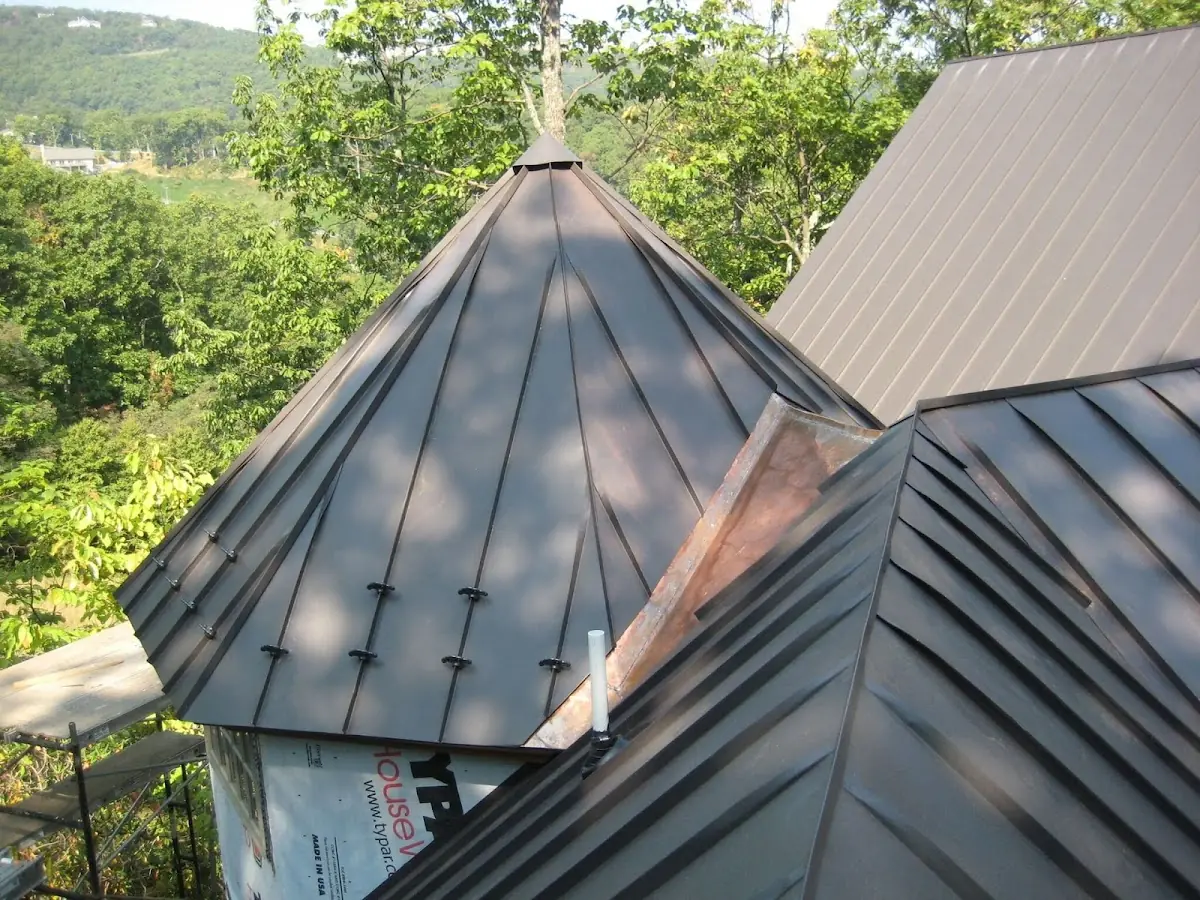 Professional Shingle Replacement & Repair by Craftsman Roofing in Medical Lake